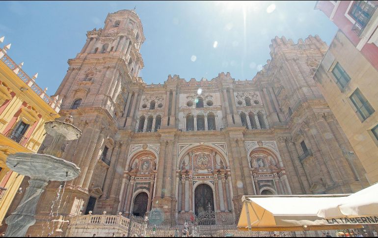 Catedral de Málaga. Su fachada renacentista, incompleta pero espectacular ha sido espectadora de los grandes acontecimientos que ha visto la ciudad y sus pobladores durante siglos. EL INFORMADOR/F. González