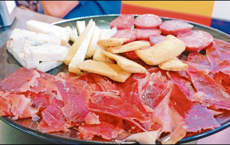 Jamón, embutidos y quesos españoles. Parte de la intensa e inmensa gastronomía de Andalucía. EL INFORMADOR/F. González