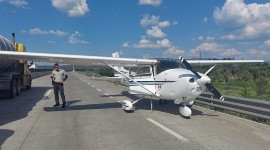 Macrolibramiento: Aterriza de emergencia aeronave en Zapotlanejo por falla mecánica (VIDEO)