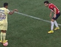 América venció a Chivas 3-1 en el amistoso disputado en Estados Unidos y al final la jugada quedará ahí, solo para la polémica.  ESPECIAL