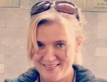 Ha recibido varios premios, tales como el Barco de Vapor en 1995 y 2001, A la Orilla del Viento en 1997, el Premio Bellas Artes de Cuento Infantil Juan de la Cabada en 2007 y el Premio Gran Angular en 2008. INSTAGRAM / mbbrozon