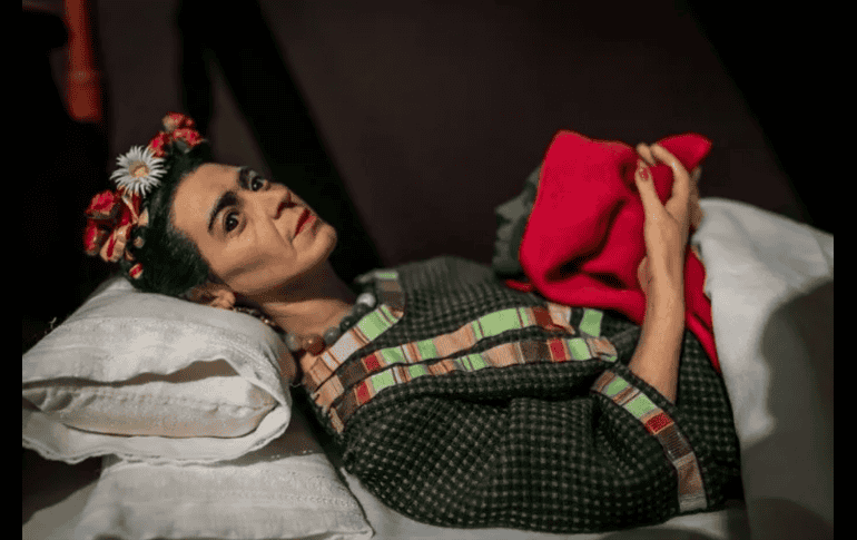 Escultura hiperrrealista de Frida Kahlo realizada por Rubén Orozco. GENTE BIEN JALISCO/Jorge Soltero