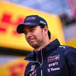 ¿Ya la viste? Filtran gorra que usaría "Checo" Pérez en el GP de México