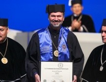 En su discurso de recepción, el autor de ‘El disparo de Argón’ leyó un texto titulado “Monterrey en una nuez”, donde no sólo recordó la figura señera del escritor Alfonso Reyes sino, también, la importancia de la educación pública en nuestro país. CORTESÍA / UANL