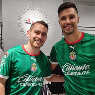 ¡Viva México! Chivas presenta camiseta verde por las Fiestas Patrias