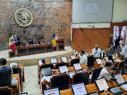 La reforma constitucional considera permitir que los hijos de jaliscienses nacidos en el extranjero puedan votar y ser votados en la elección por la gubernatura y de legisladores. EL INFORMADOR / R. Rivas