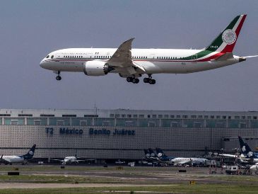 El Boeing 787-8 Dreamliner despegó a las 10:32 de la mañana del Aeropuerto Internacional de la Ciudad de México. SUN/ARCHIVO