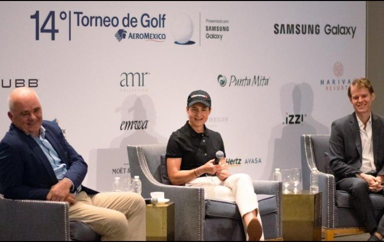 Durante la presentación del evento estuvieron presentes Carl Emberson, Director de Marketing de Punta Mita; Lorena Ochoa, Presidenta Fundación Lorena Ochoa; Andrés Castañeda, Vicepdte Ejecutivo Digital y Experiencia al Cliente de Aeroméxico. CORTESÍA