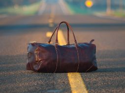 Sin saber qué hacer, la joven anduvo caminando por las calles de la ciudad, y por las noches pernoctaba en la Central de Autobuses. ESPECIAL/Foto de Jed Owen en Unsplash