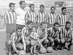 No conforme con arrasar en la Liga Mexicana, el Guadalajara también lo ganaba todo a nivel continental en la década de los sesenta. EL INFORMADOR