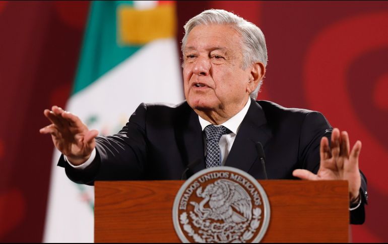 López Obrador afirma que hizo el compromiso de que nadie iba a ser espiado, 