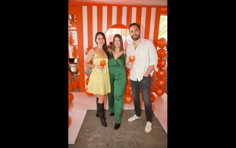 Ana Herrera, Helena Meirelles David Macías. GENTE BIEN JALISCO/Antonio Martínez