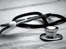 Del total de casos confirmados, 98 % corresponde a hombres y 2 % a mujeres. ESPECIAL/Foto de Hush Naidoo Jade Photography en Unsplash