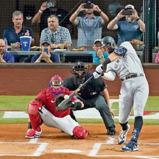 Aaron Judge conecta el histórico cuadrangular 62