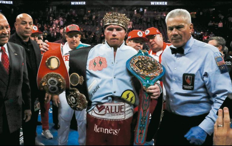 El rey del cuadrilátero. Saúl “Canelo” Álvarez se ha colocado como uno de los mejores representantes en la historia del boxeo nacional. EFE/Archivo
