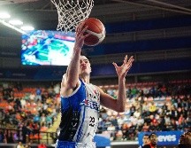 Los Astros de Jalisco dieron cuenta de los Soles de Mexicali en el sexto juego de la serie Semifinal de Zona con pizarra de 105-81. TWITTER / @AstrosJalisco