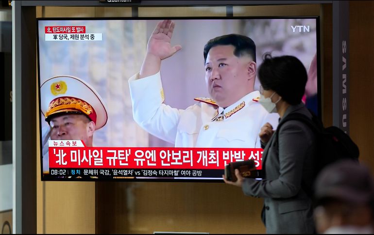 La UE condenó el lanzamiento ilegal de un misil balístico de alcance intermedio que sobrevoló el territorio de Japón. AP/L. Jin-man