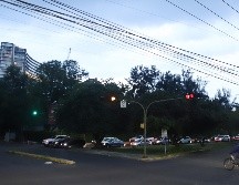 En el plan se contempla una ciclovía confinada en las dos aceras y banquetas transitables. EL INFORMADOR/C. Zepeda