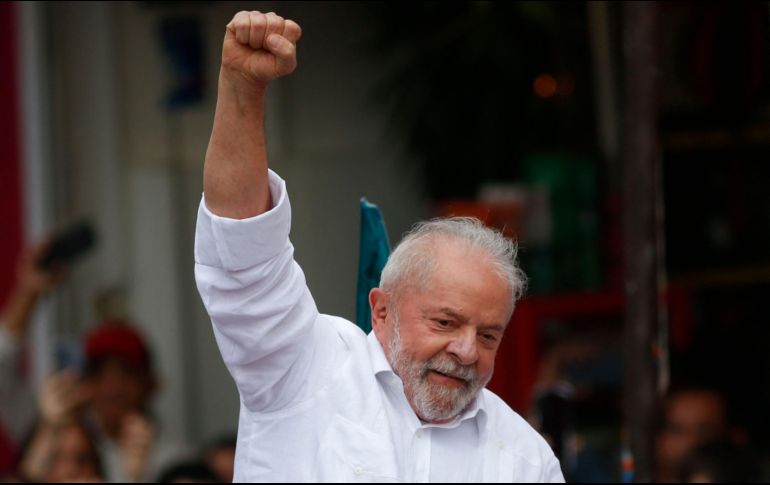 Con poco más de 57 millones de votos que obtuvo en la primera vuelta del pasado domingo, Lula se impuso con un 48.4% frente al 43.2% que obtuvo el líder de la ultraderecha. AFP / M. Schincariol