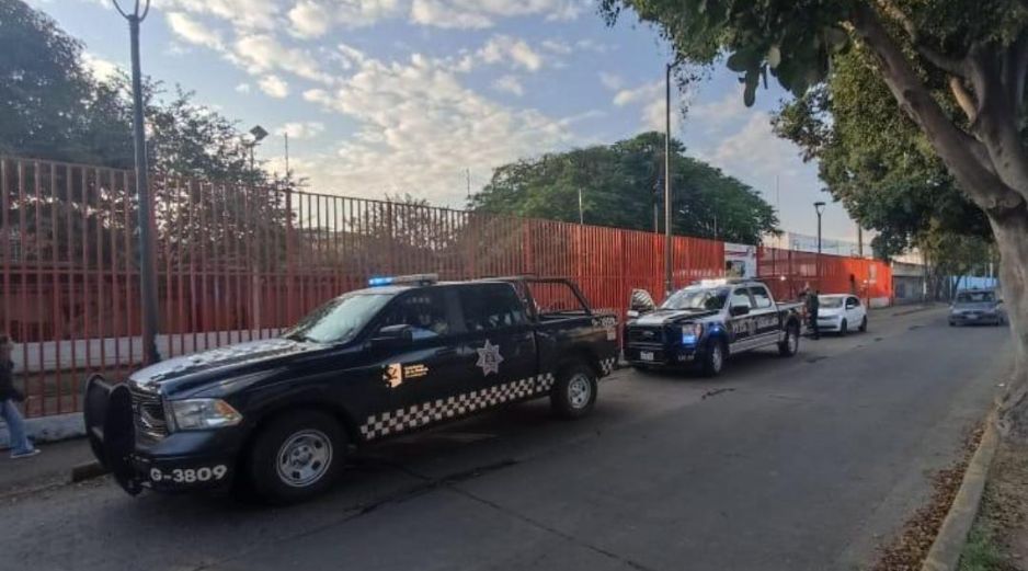 La policía de Guadalajara vigilaba las inmediaciones de la Prepa 12 con el operativo Sendero Seguro ESPECIAL