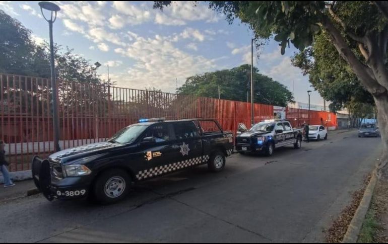 La policía de Guadalajara vigilaba las inmediaciones de la Prepa 12 con el operativo Sendero Seguro ESPECIAL