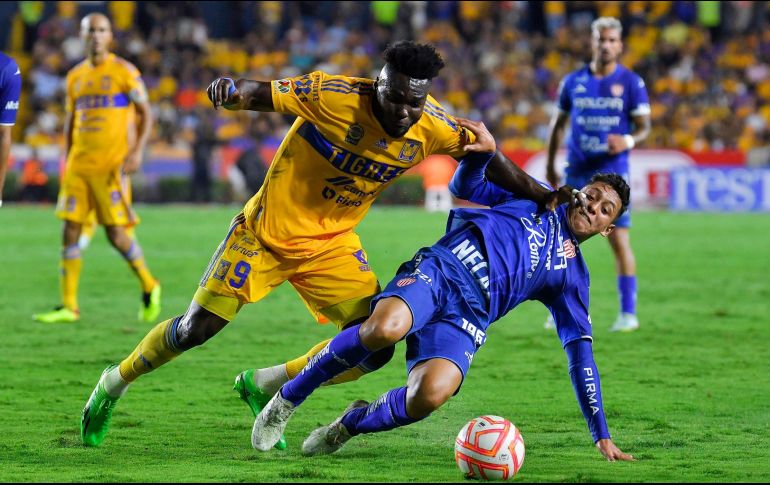 El empate sin goles en el Volcán ante los Rayos es uno de los resultados que marginó a Tigres de los primeros cuatro. IMAGO7/J. Ovalle