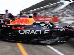 Verstappen tiene todo para coronarse este domingo. AFP/T. Kitamura