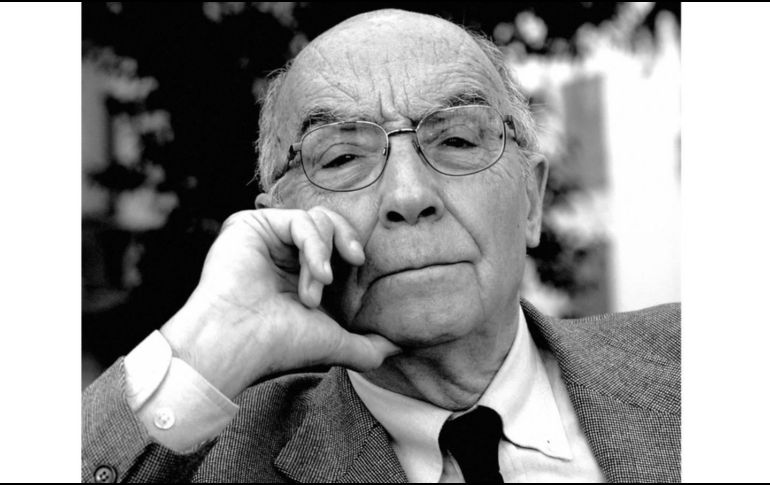Un día como hoy Saramago ganó el Nobel de Literatura. ESPECIAL/UNAM