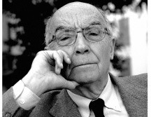 Un día como hoy Saramago ganó el Nobel de Literatura. ESPECIAL/UNAM