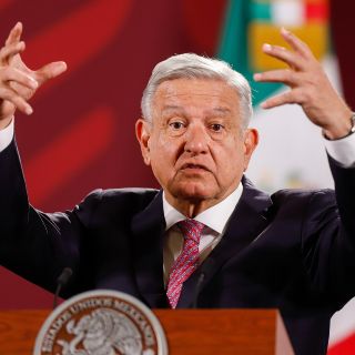 López Obrador niega acuerdo para instalar sistema satelital ruso: Son "politiquería"