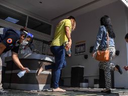 Este acuerdo establece como parte de las sugerencias la eliminación del uso de tapetes sanitarios, así como de filtros sanitarios. SUN / ARCHIVO