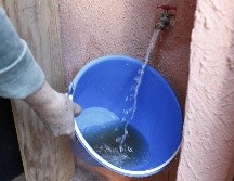 Para cualquier duda o aclaración, el Siapa pone a disposición sus redes sociales y número telefónico para resolver las preguntas de los usuarios. EL INFORMADOR / ARCHIVO