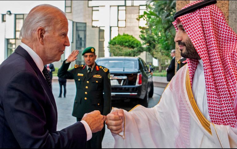El presidente Joe Biden se reunió en Arabia Saudita con el príncipe heredero Mohamed bin Salman, a pesar de haber jurado convertir al reino en un Estado 
