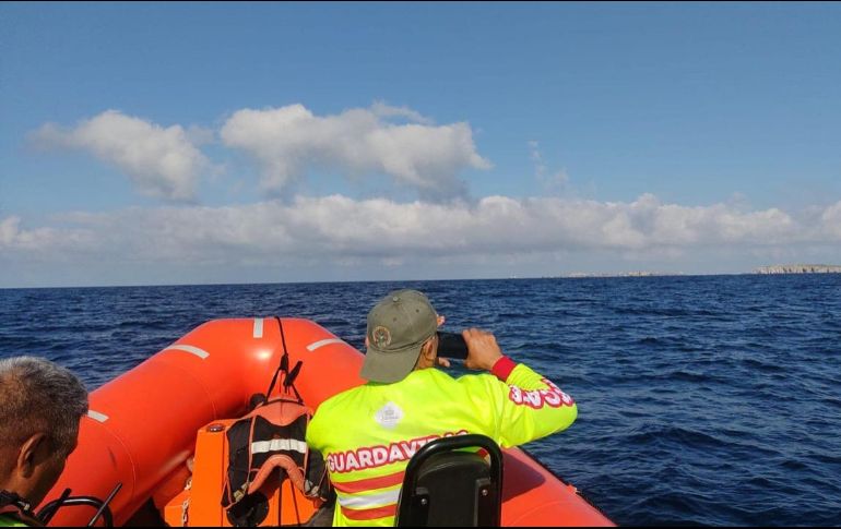 Los cuatro tripulantes salieron en la embarcación 
