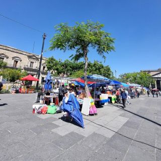 Comienzan a instalarse para dar vida a la verbena de la Romería de Zapopan