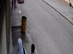 En una cámara de seguridad quedó grabado el secuestro de Huehuetoca, Estado de México. ESPECIAL