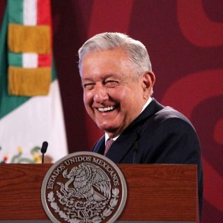 Afores responden a AMLO: Jubilados ya reciben mejores pensiones