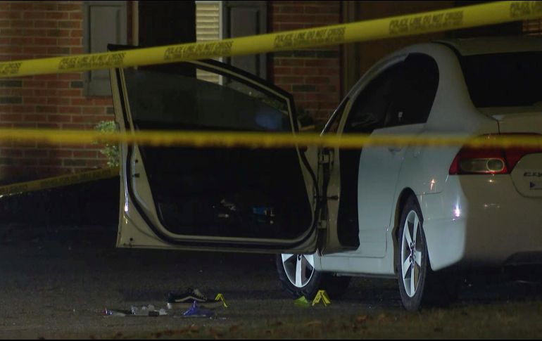 La policía de Raleigh señaló que el presunto responsable del tiroteo en la vecindad de Carolina del Norte es un menor de 15 años. AP/ A. Breed