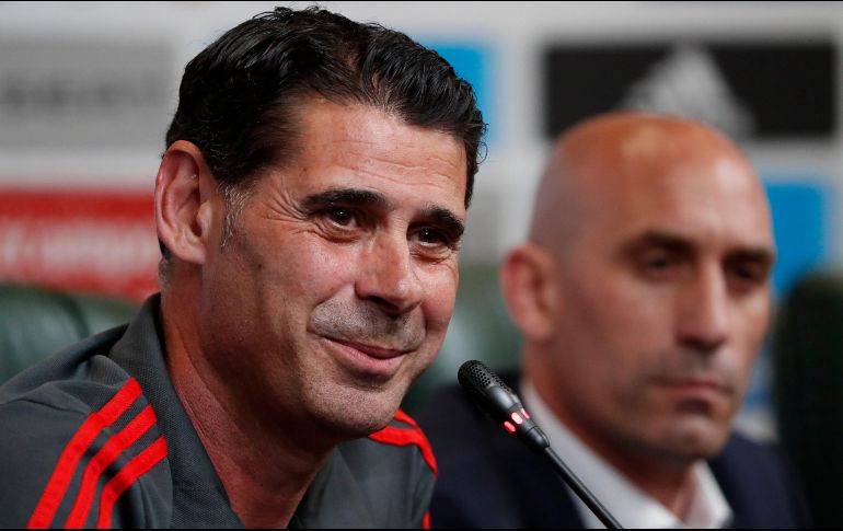 El ex futbolista español Fernando Hierro podría llegar al Guadalajara para ocupar el cargo que dejó hace unos días Ricardo Peláez. EFE / ARCHIVO