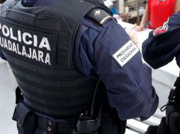 Al final, cuando oficiales revisaron el área, encontraron el recado y unos guantes para moto. EL INFORMADOR / ARCHIVO