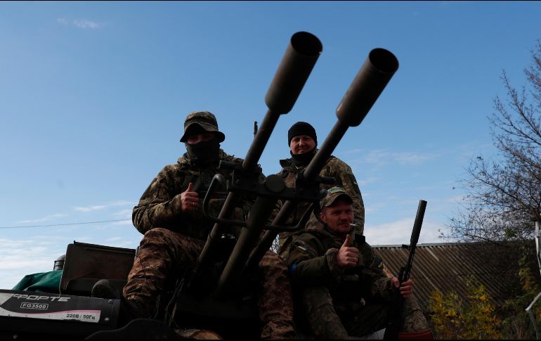 Estados Unidos se ha convertido en un importante apoyo bélico para Ucrania. EFE/A. Safadi