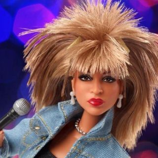 Lanzan Barbie de Tina Turner con todo y su característica melena