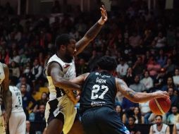 Con esto, los zacatecanos se ponen en la antesala de la final de la Liga Nacional de Baloncesto Profesional, mientras que los tapatíos están contra las cuerdas, por lo que en el quinto juego podría definirse todo. CORTESÍA