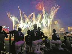 El público que llenó las tribunas del estadio Panamericano vivió una gran fiesta el martes pasado con la inauguración de la nueva temporada. ESPECIAL/Charros de Jalisco