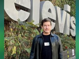 El apoyo de su hijo y de su esposo han sido vitales para que Sebastián Ligarde enfrente esta amarga experiencia. INSTAGRAM / sebastianligardeoficial