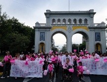 El contingente partió del cruce de las avenidas Federalismo e Ignacio L. Vallarta culminando el recorrido de 3 kilómetros en los Arcos de Guadalajara. ESPECIAL / Secretaría de Salud Jalisco