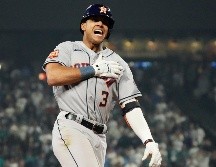 El dominicano Jeremy Peña conectó un jonrón solitario y puso fin a un juego de casi seis horas y media. AP/E. Warren