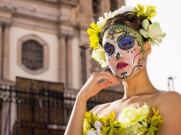 ¿Cómo es la vestimenta original de la Catrina? UNSPLASH/Daniel Lloyd Blunk-Fernández