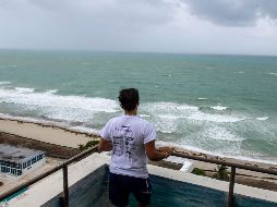 Hoy, martes 18 de octubre 2022, el Frente Frío No. 4 y la Onda Tropical No. 27 provocarán lluvias torrenciales en Oaxaca, Puebla y Veracruz. EFE / ARCHIVO