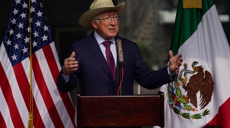 Las declaraciones de López Obrador se producen después de que el embajador estadounidense en México, Ken Salazar, señaló este lunes que Washington mantiene las consultas energéticas que inició junto a Canadá. AP / M. Ugarte